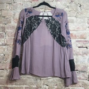 Gimmicks by BKE Lavender , Blue and Black Lace Blouse